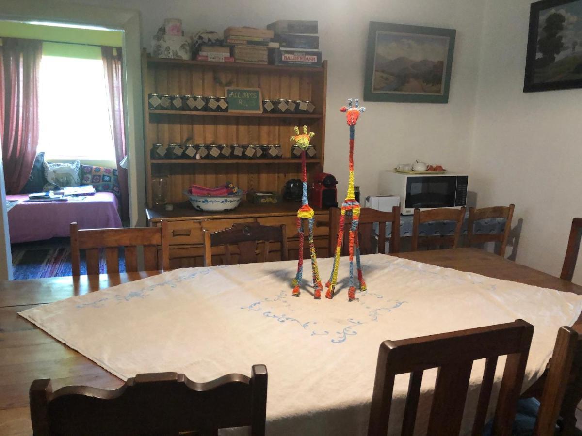 Karma Backpackers Hostel Kestell Εξωτερικό φωτογραφία